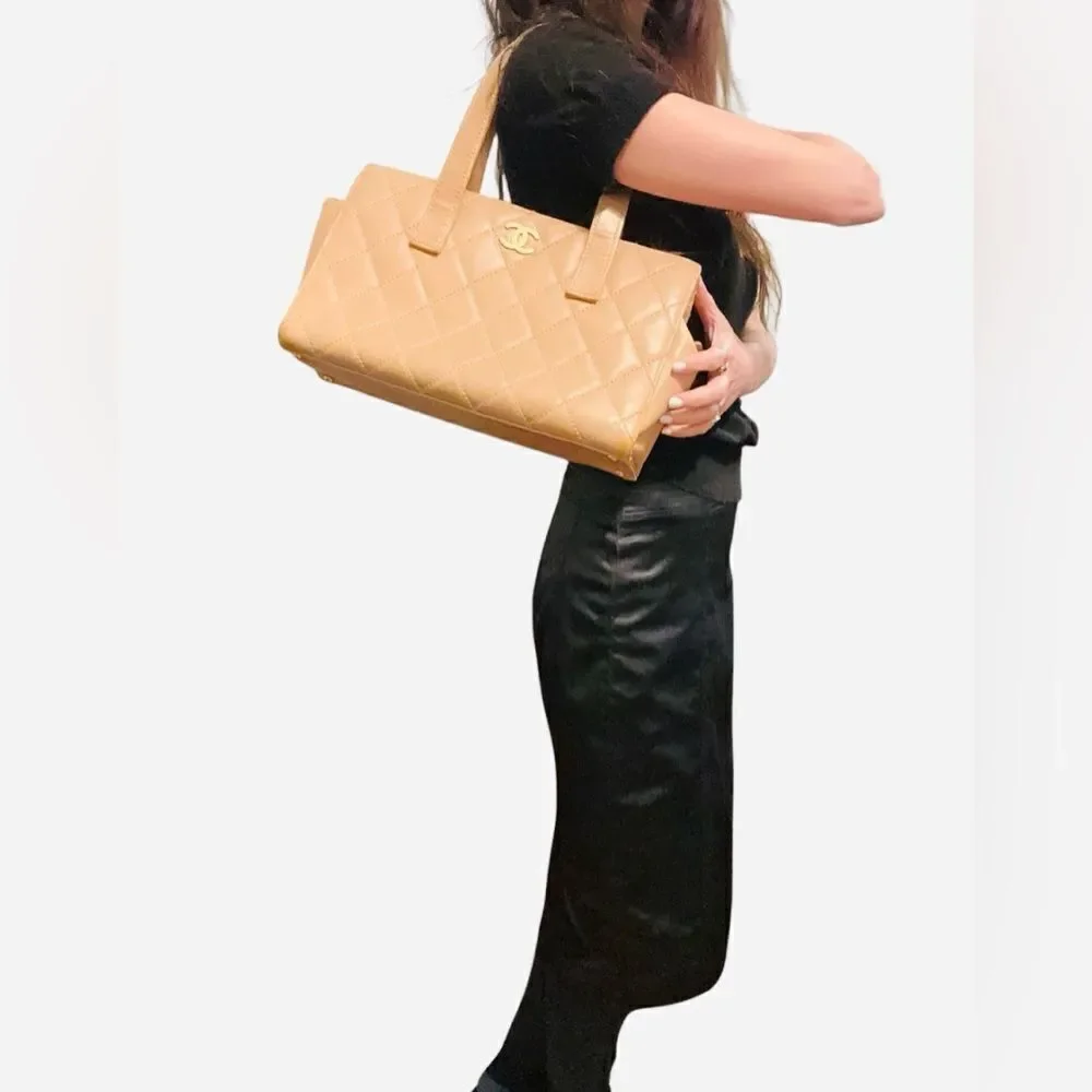 Chanel wild stitch tote bag - Picture 3 of 16
